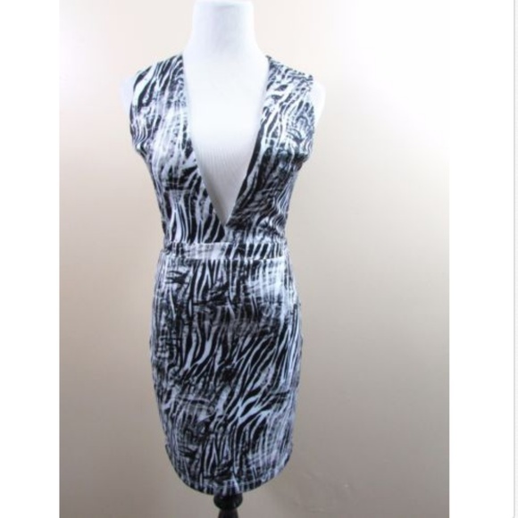 BEBE Zebra Black White Plunging V Neck Scuba Dress - Picture 1 of 7